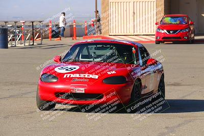 media/Oct-29-2022-CalClub SCCA (Sat) [[e05833b2e9]]/Around the Pits/